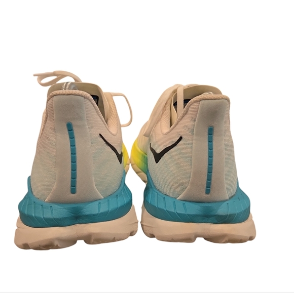 HOKA ONE ONE. MACH 5. WHITE AND BLUE GLASS SNEAKERS. SIZE 9D. - Picture 4 of 16